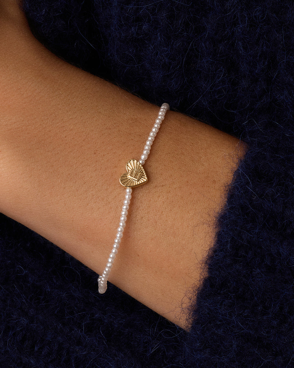 Pearl Vintage Heart Alphabet Bracelet