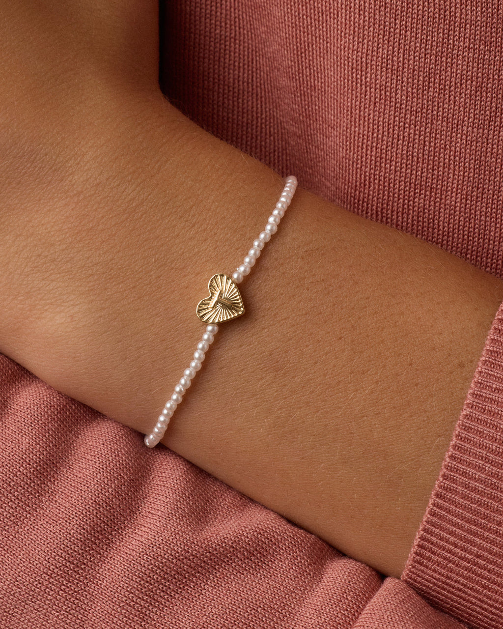 Pearl Vintage Heart Alphabet Bracelet