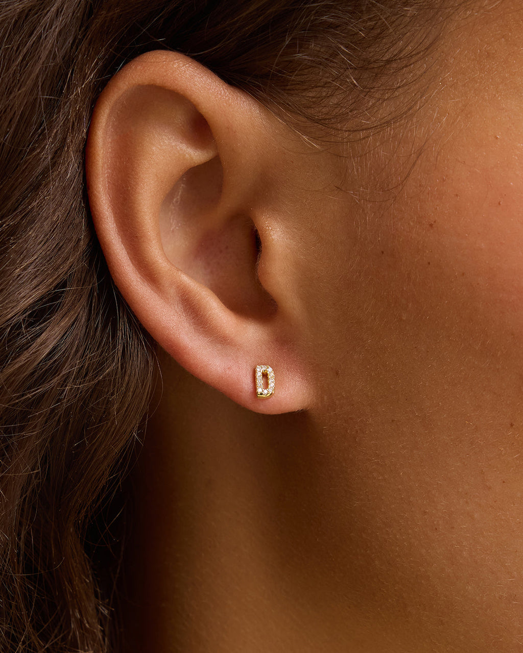Wilder Shimmer Alphabet Single Stud