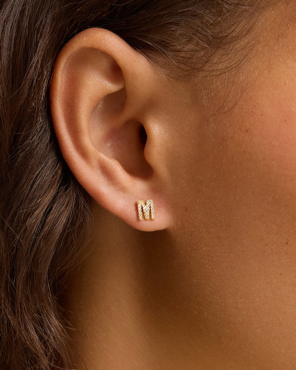 Wilder Shimmer Alphabet Single Stud