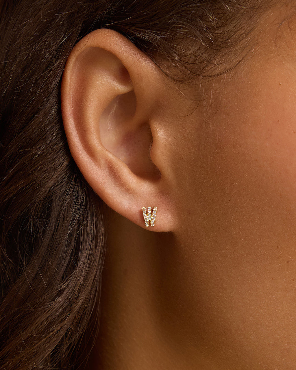 Wilder Shimmer Alphabet Single Stud