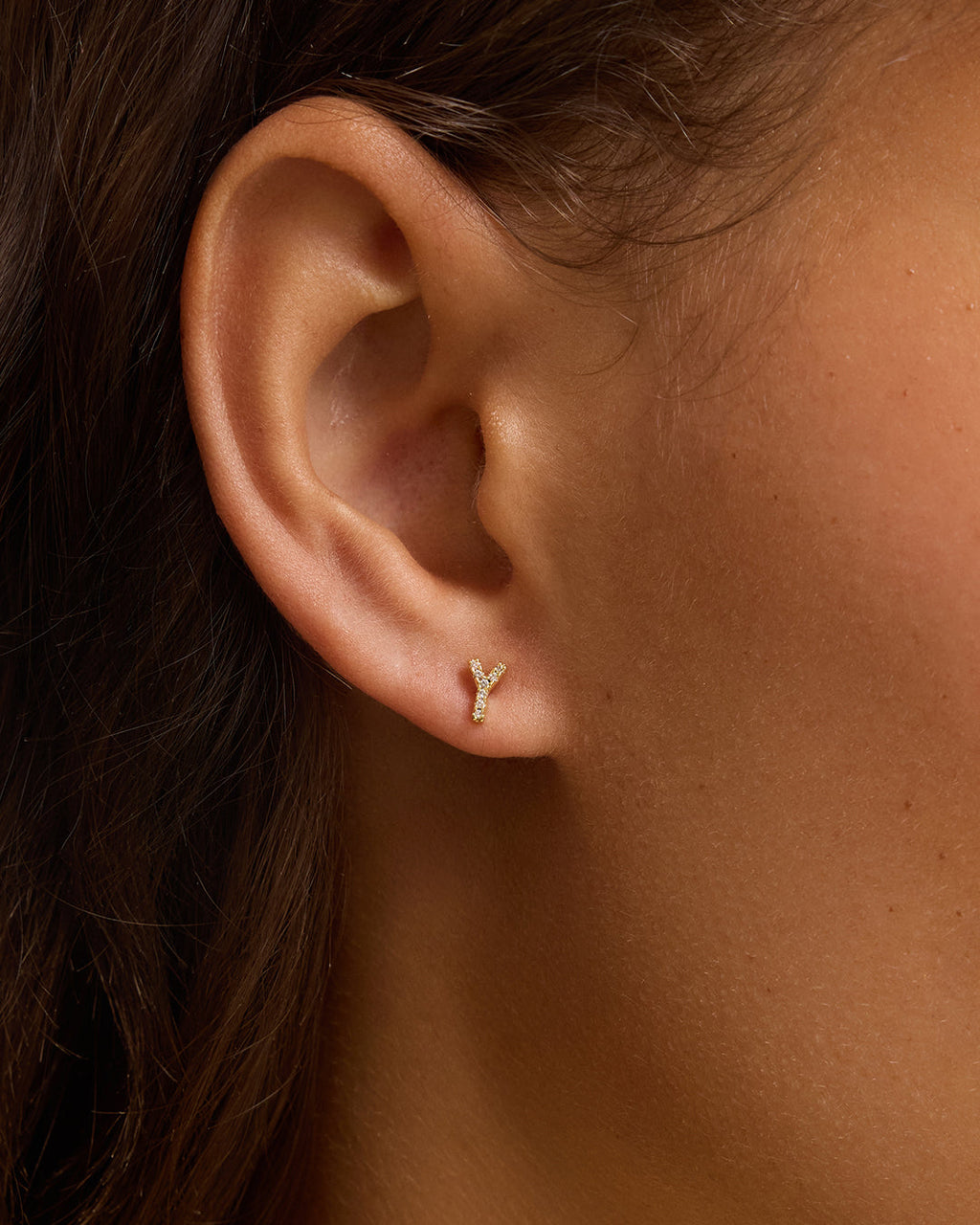 Wilder Shimmer Alphabet Single Stud