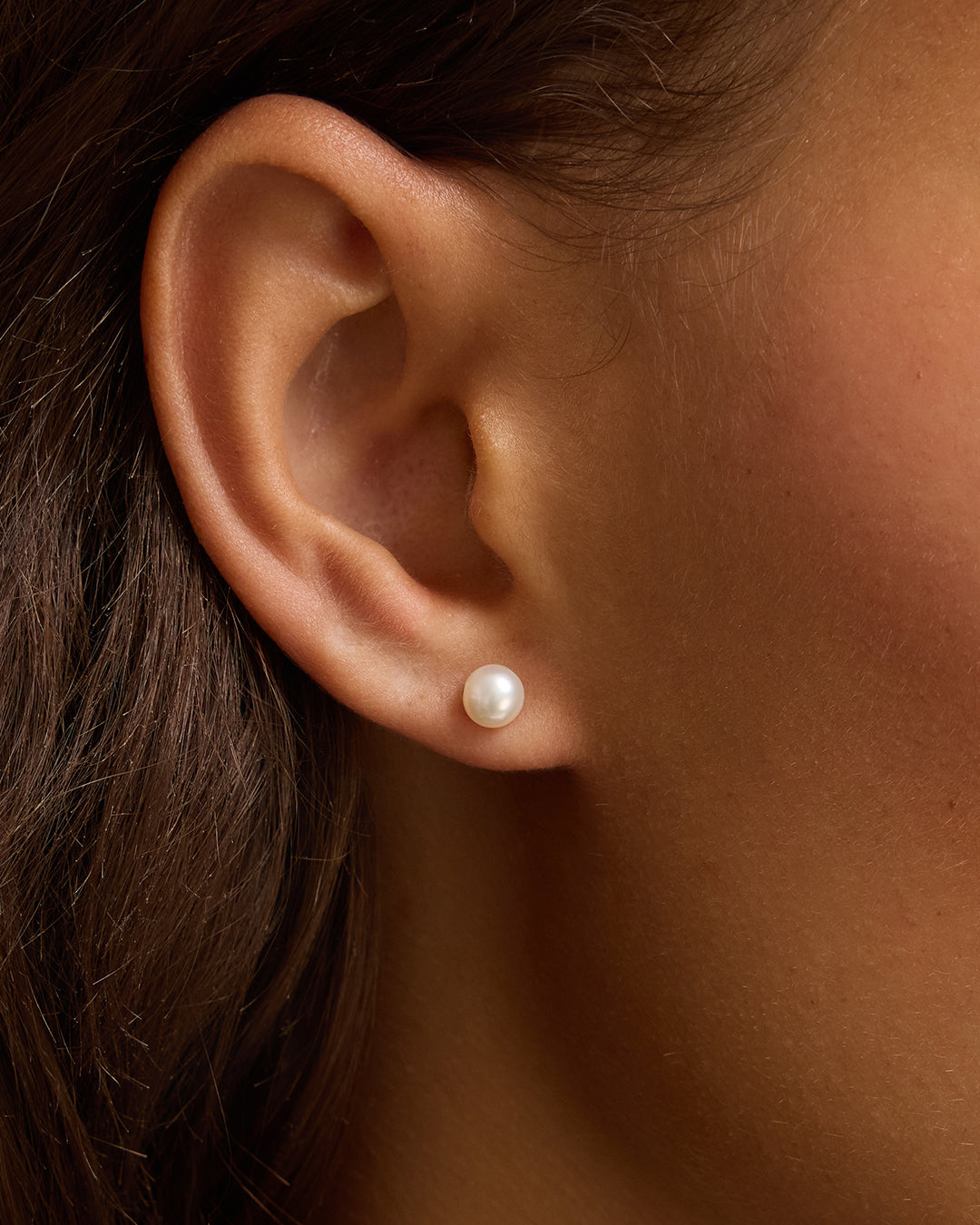 Pearl Single Stud